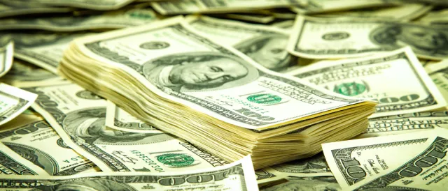 Dolar najtańszy od 2 lat. PMI może zahamować umocnienie złotego