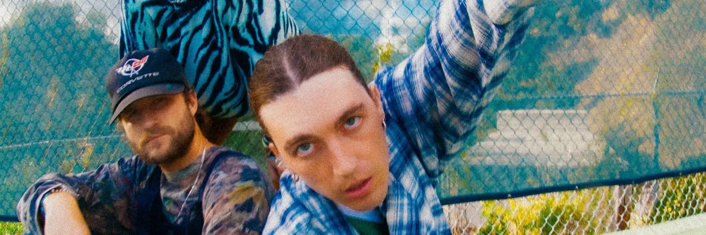 Lany prezentuje "Never mind, Let’s break up"
