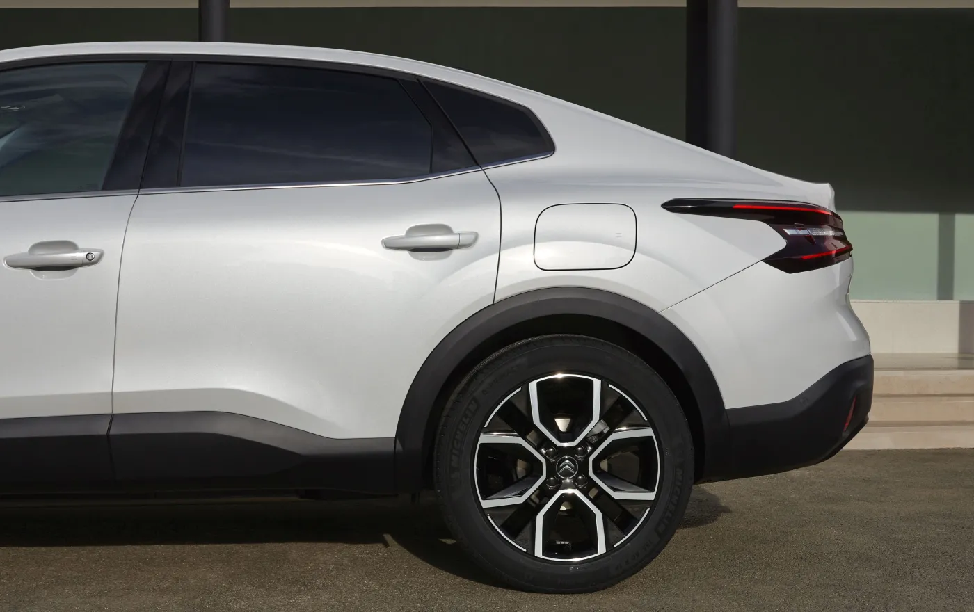 Citroen C4 X