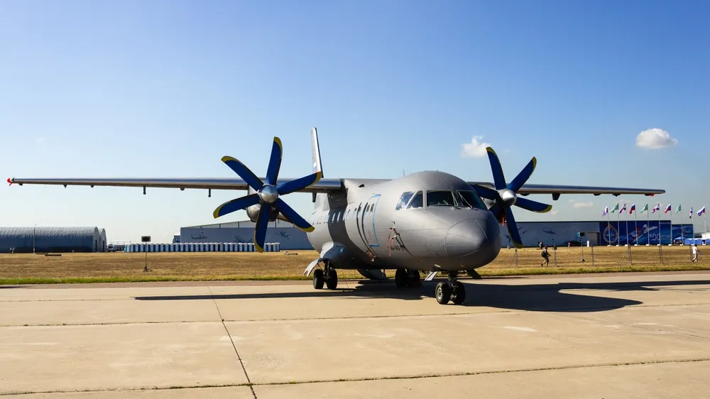 An-140