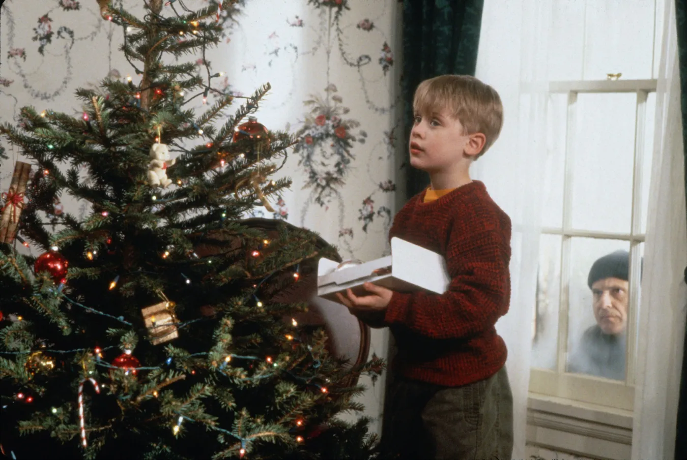 Kevin sam w domu, Kevin Home Alone