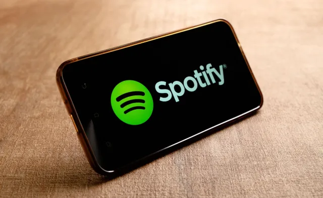 Spotify zwalnia 17 proc. swoich pracowników