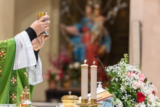 Jak wygląda msza święta po śmierci papieża? Tego zabraknie podczas mszy aż do wyboru nowego papieża