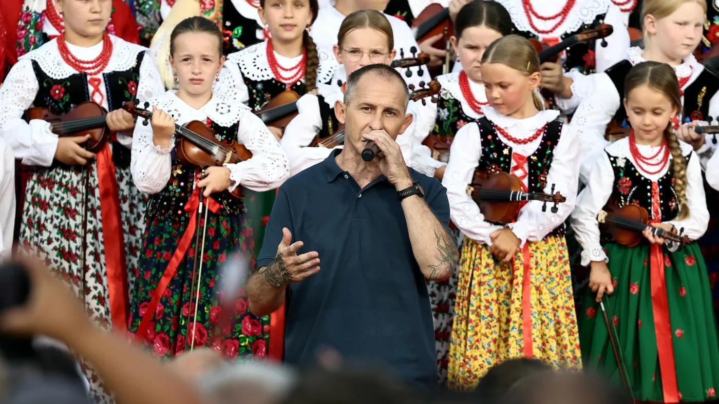 1. rocznica zaprzysi??enia Karola Nawrockiego