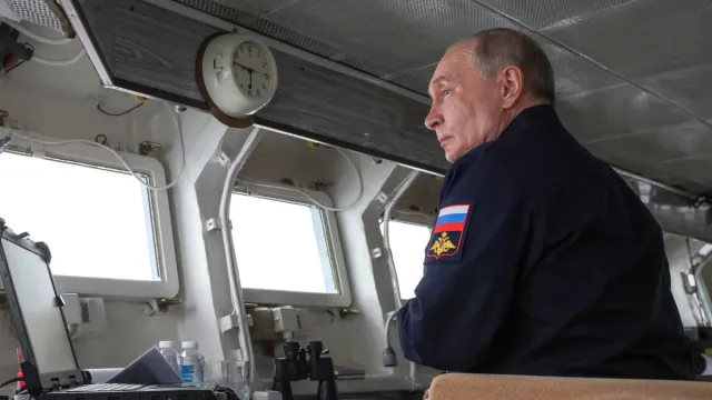 Putin grozi UE i NATO. "Będziemy zmuszeni odpowiedzieć tym samym"
