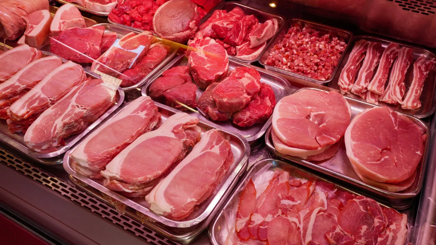 Fresh,Red,Meat,In,Butcher,Shop,,England,,Uk
