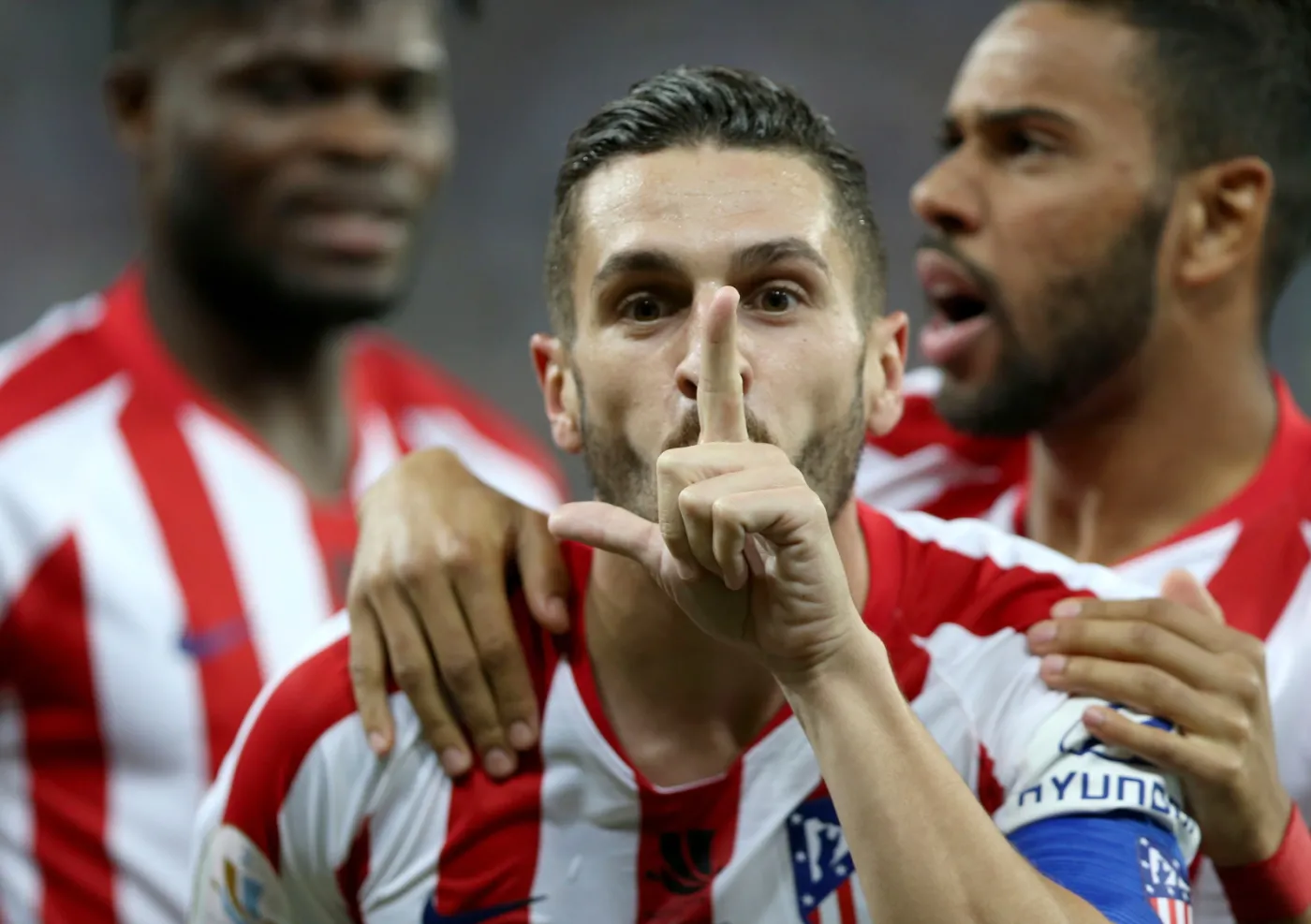 Atletico uciszyło Barcelonę. Superpuchar Hiszpanii trafi do Madrytu [WIDEO]