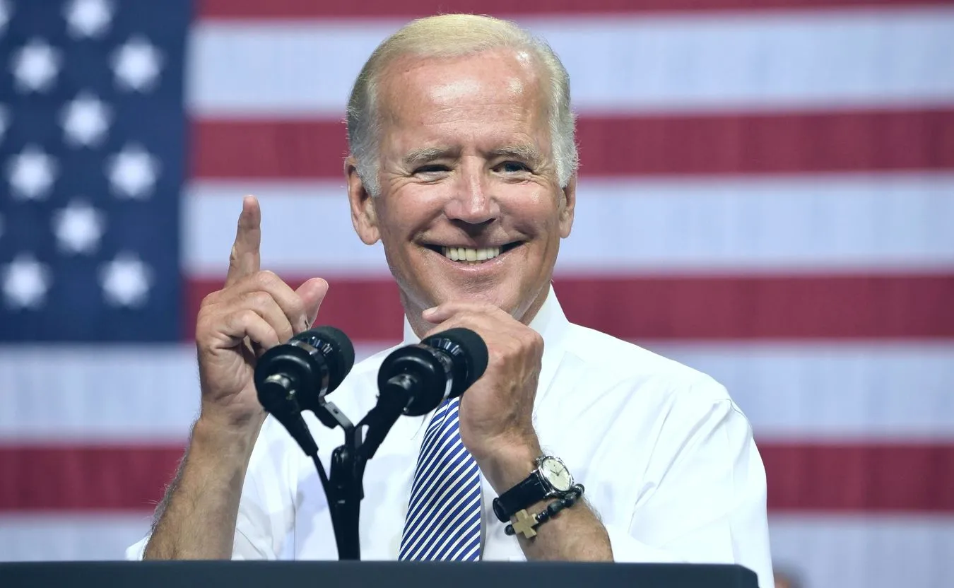 W trakcie epidemii Chiny stają się polem starcia Trump-Biden