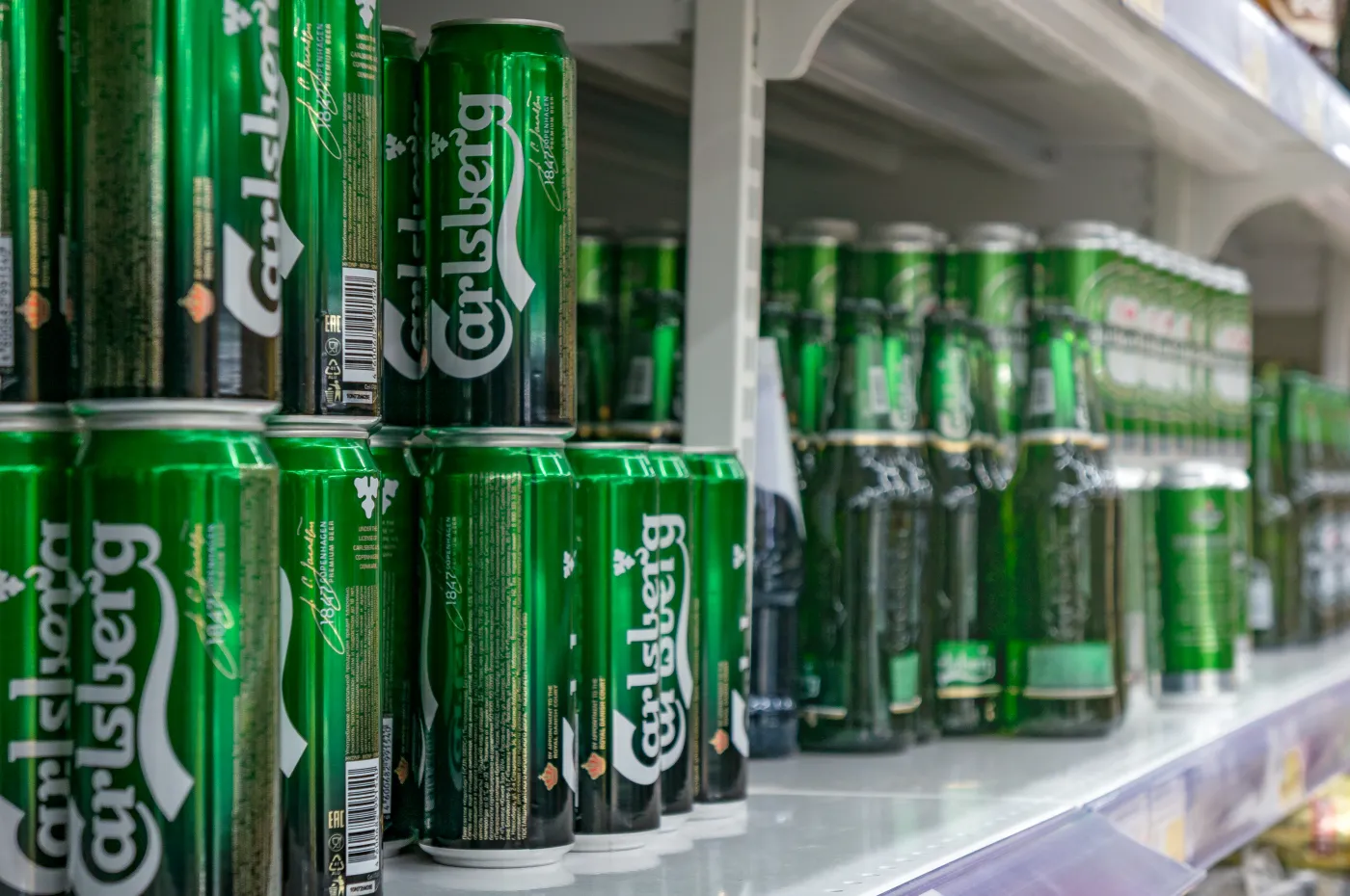 Duński koncern Carlsberg wychodzi z Rosji