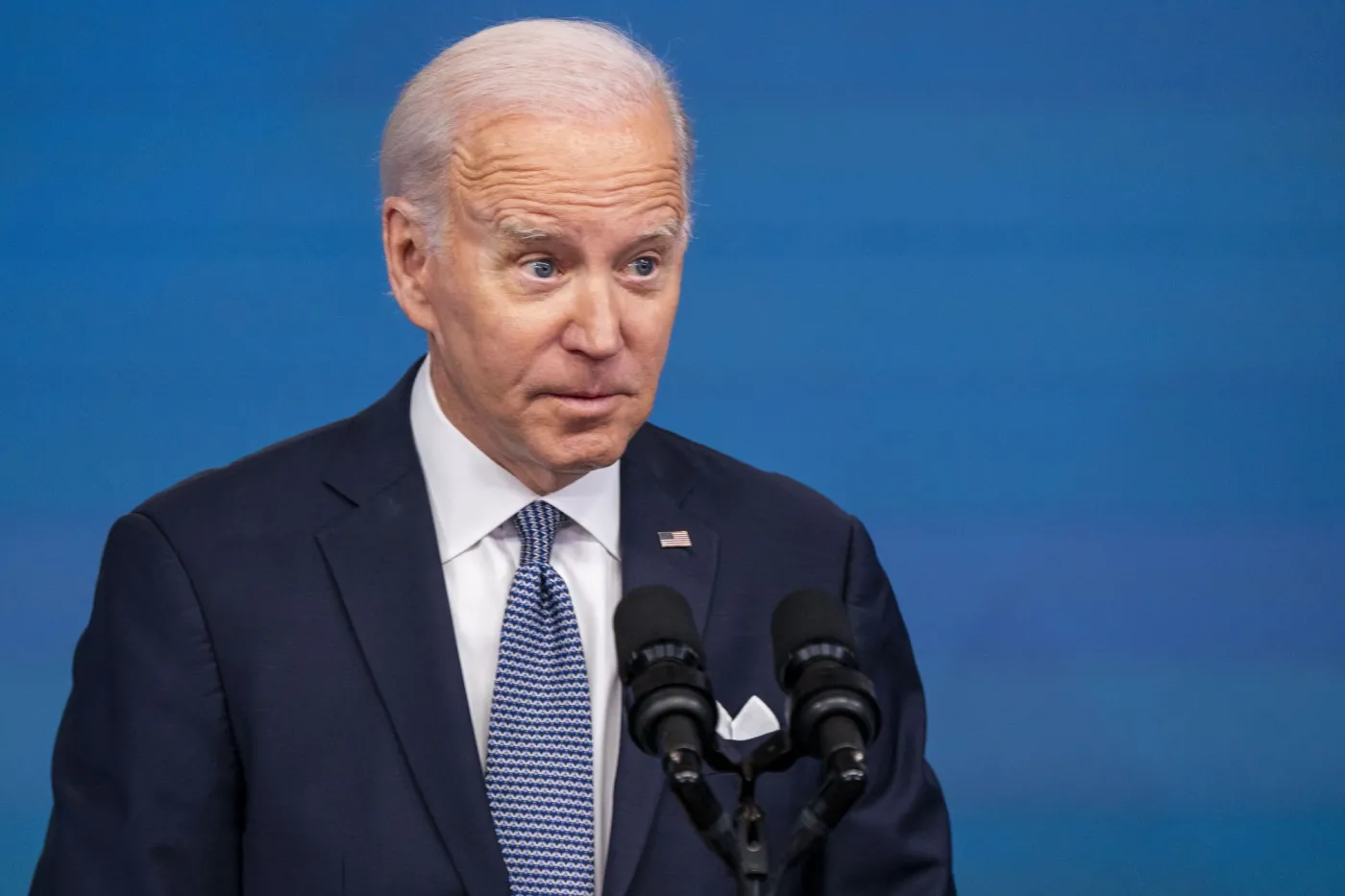 Joe Biden ma kłopoty? Co znajdowało się w tajnych dokumentach, które "zawieruszyły się" w jego willi?