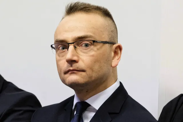 Poniżanie, wyzwiska, kpiny. Praca u rzecznika przedsiębiorców Marka Wocha
