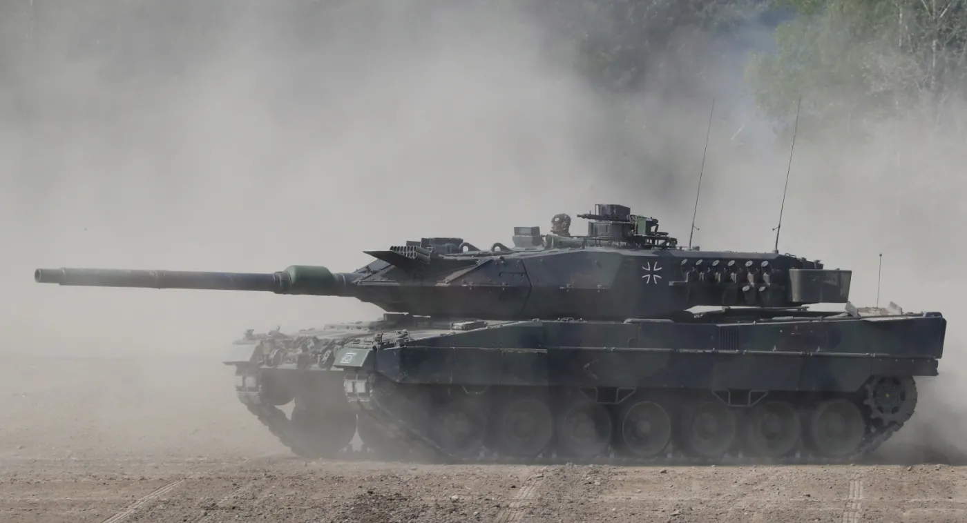 Leopardy już jadą na Ukrainę. Samoloty wkrótce