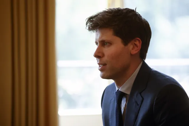 Sam Altman w Europie. Co gwiazda sztucznej inteligencji chce ugrać w UE?