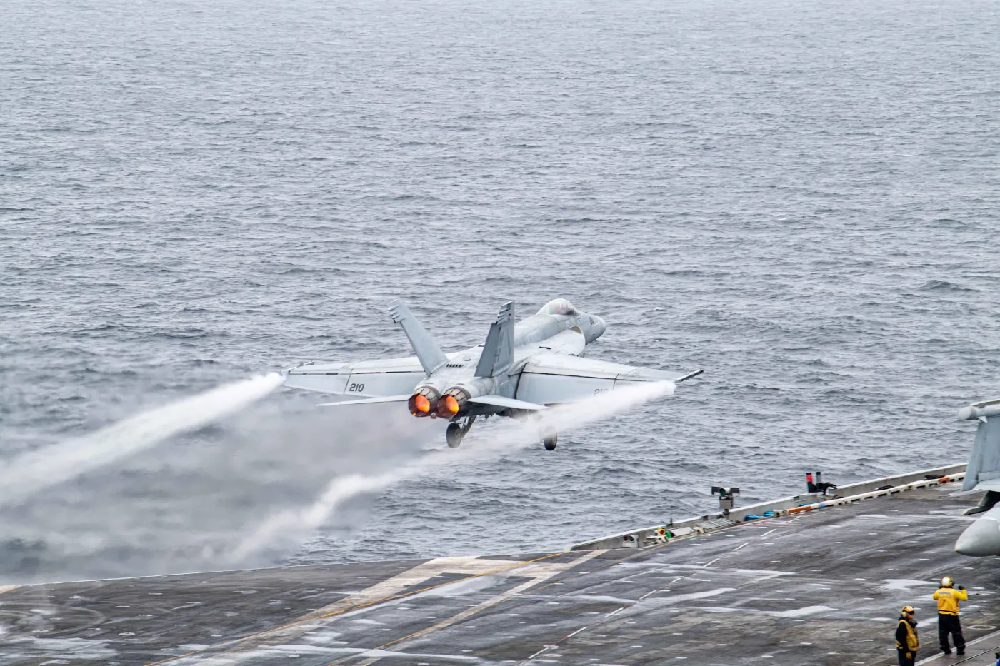 Wyczyn kobiety-pilot z US Navy. Dokonała tego jako pierwsza w historii USA