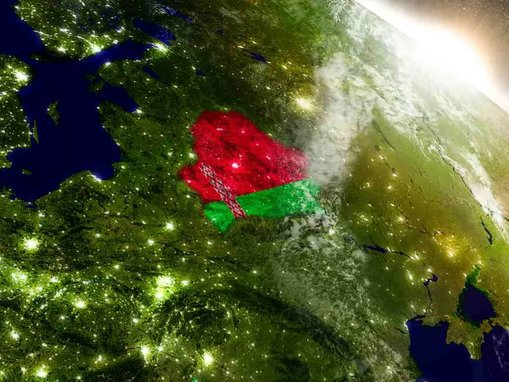 Od dzisiaj Rosja zwiększa dostawy ropy na Białoruś