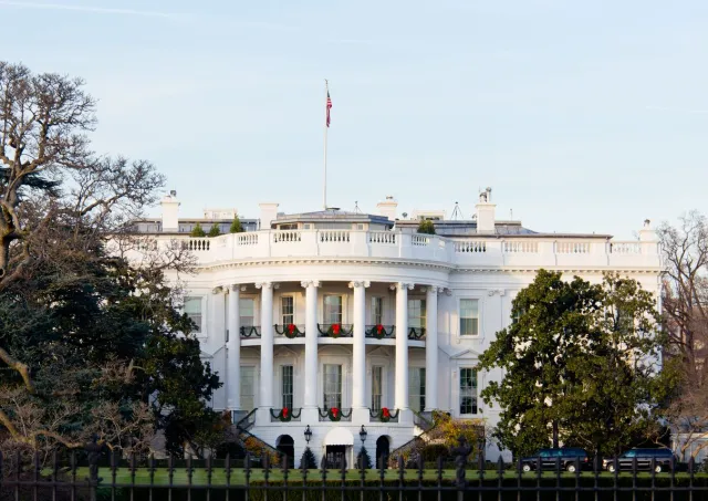 Wizyta Dudy w USA. Trzaskowski wystosował list do prezydenta