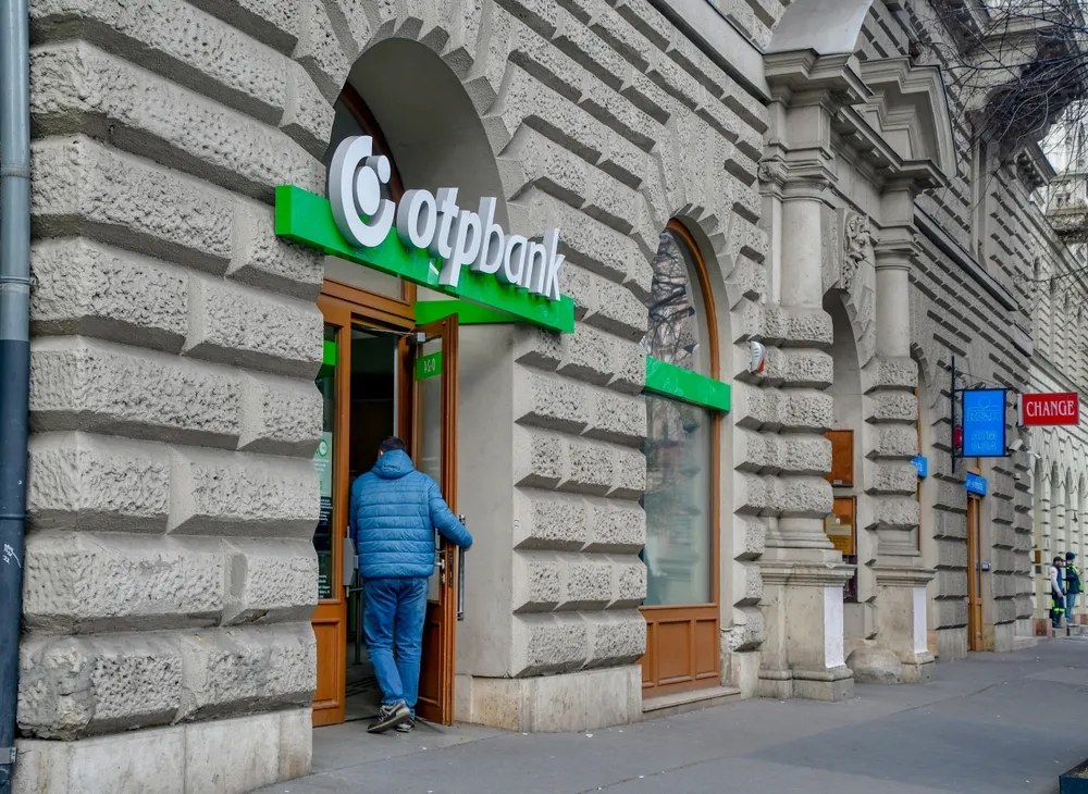OTP jednak nie sponsoruje wojny? Ukraina skreśliła węgierski bank z listy