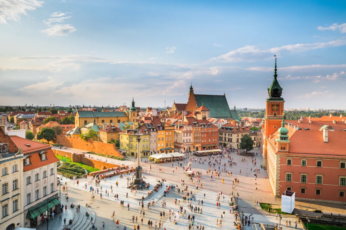 Liczba cudzoziemców wykonujących pracę w Polsce. GUS podał najnowsze dane