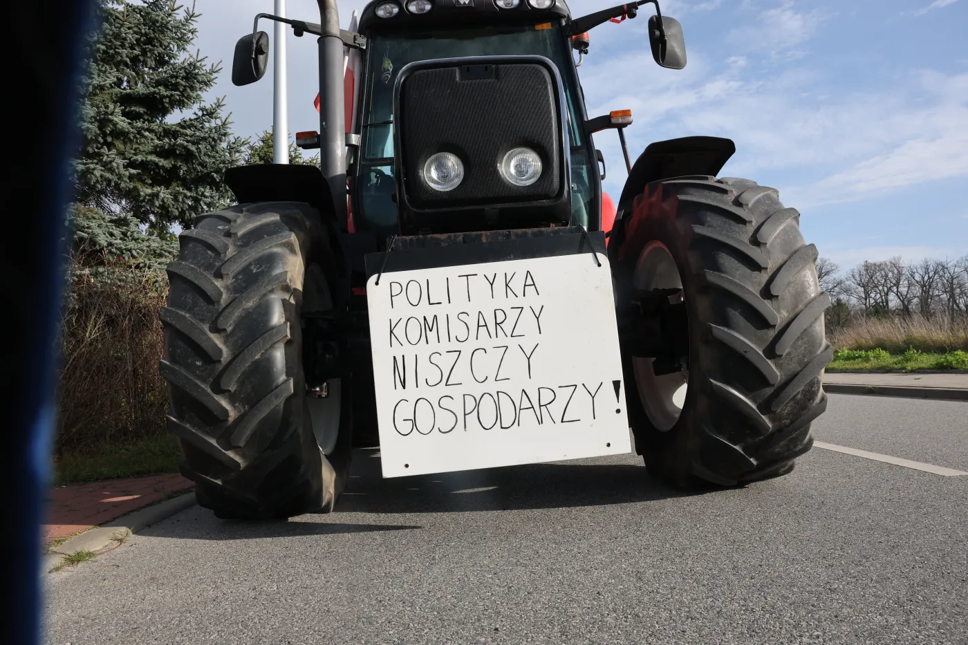 Umowa z Mercosur. Rolnicy wyszli na ulice. Protesty odbywają się w ok. 50 miejscach w Polsce