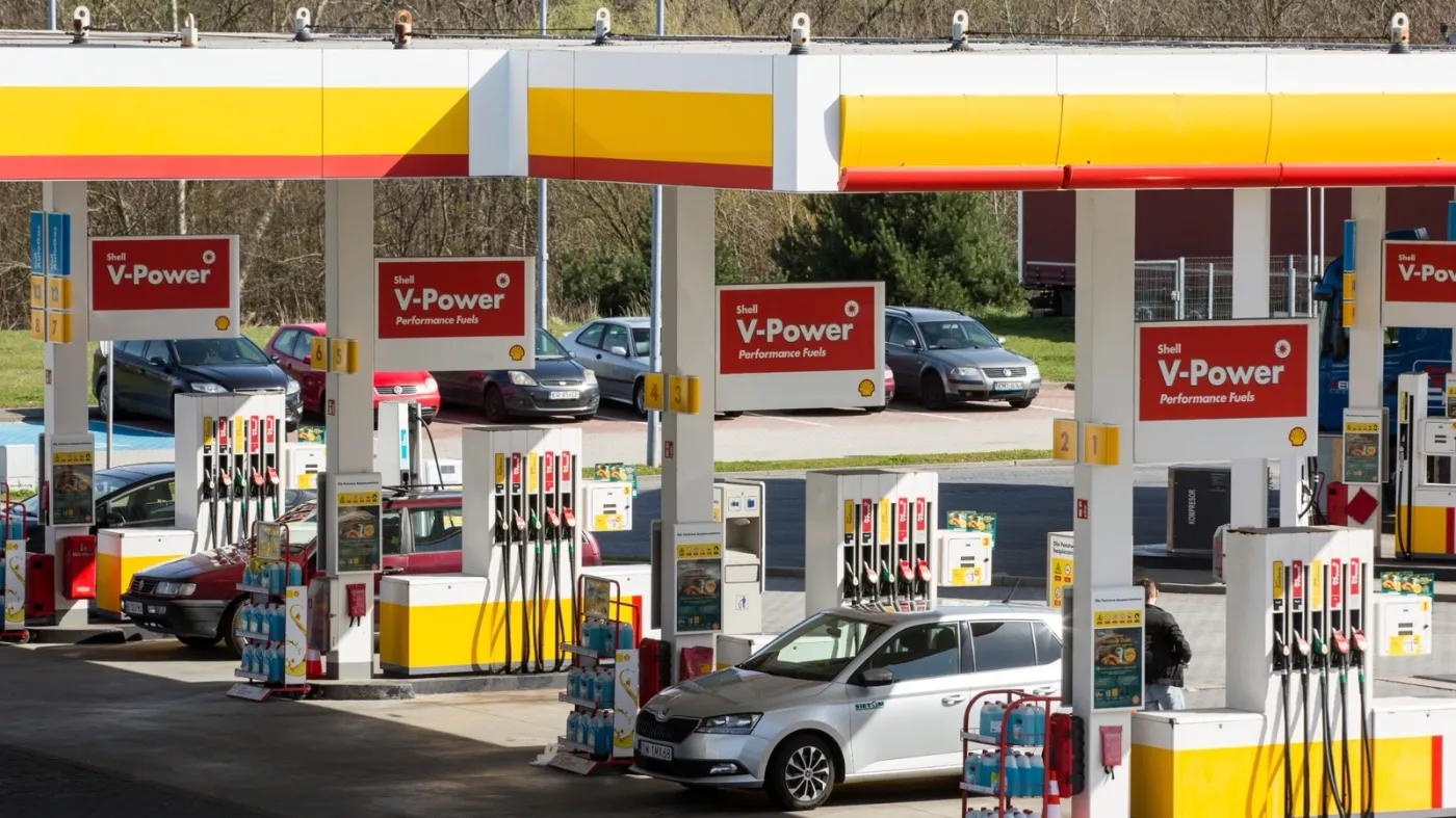 Tańsze paliwo od 3 lipca do 30 września 2026 r. Benzyna, diesel i LPG z obniżonym VAT-em i akcyzą oraz ze zwolnieniem z podatku od sprzedaży detalicznej? Jest projekt ustawy