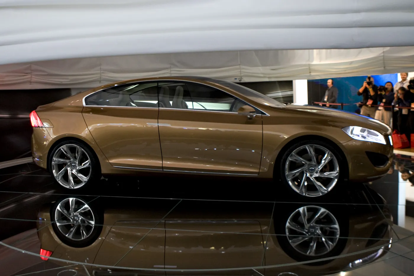 Volvo zwalnia ponad 1500 pracowników