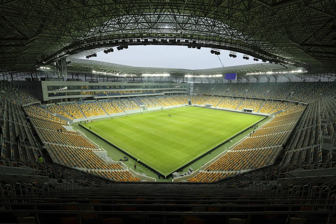 851562-arena-lwow.jpg