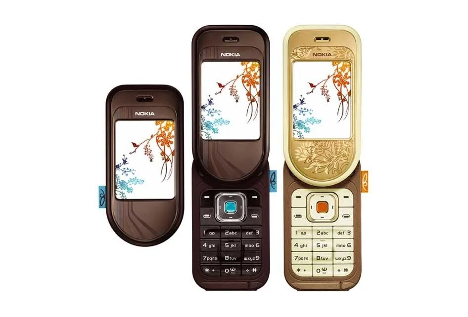 2891462-nokia-7370.jpg
