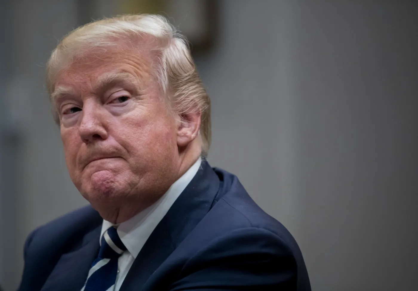 Opowieści z trzewi Białego Domu. Czy głupota rozgrzesza Trumpa?