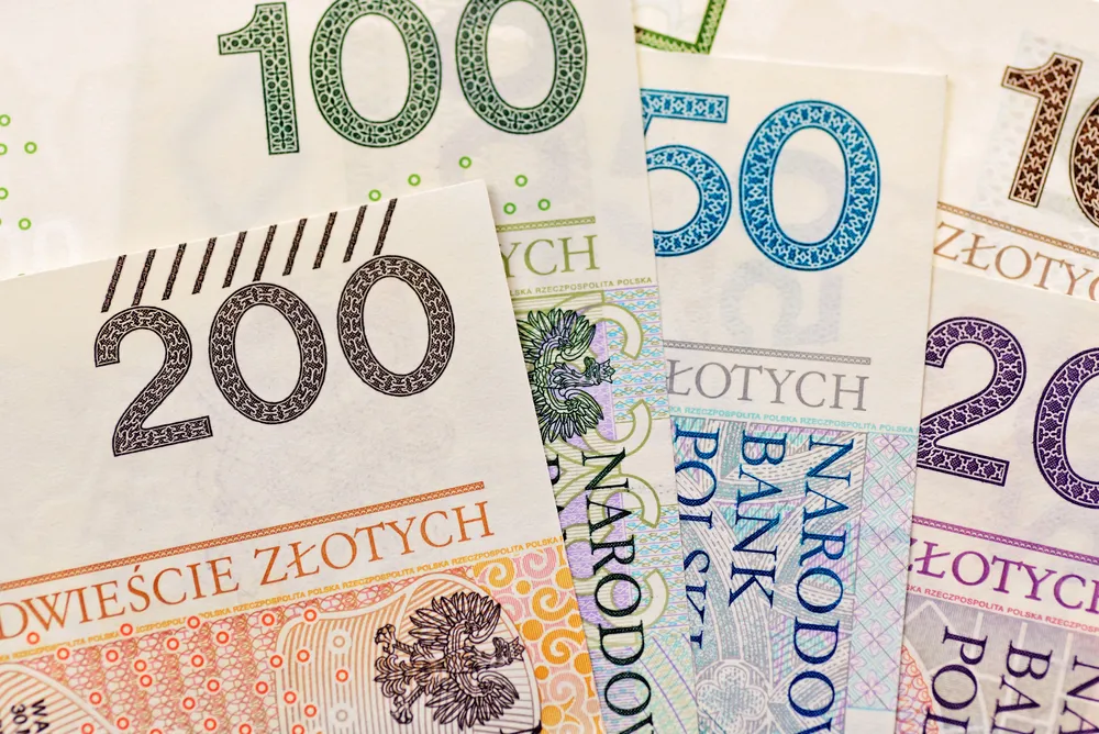 ZUS żąda prawie 19 mld zł składek od umów zleceń. FPP: Potrzebna abolicja