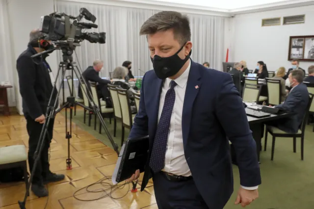Kalendarz szczepień przeciwko Covid-19: Od kiedy seniorzy, nauczyciele i pensjonariusze DPS? [DATY]