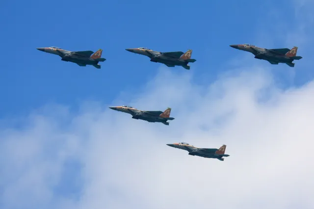 Intensywne naloty Izraela na wschodzie Syrii; zginęły 23 osoby