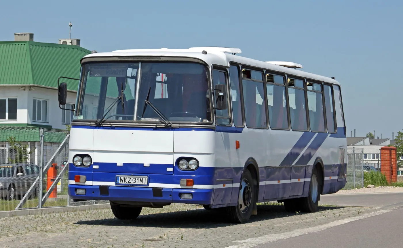 Kolej przyjmie pod skrzydła autobusy