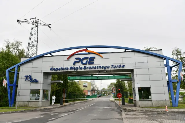 Ugoda z Czechami nie musi kończyć kłopotów Turowa. Zostają Bruksela i ekolodzy