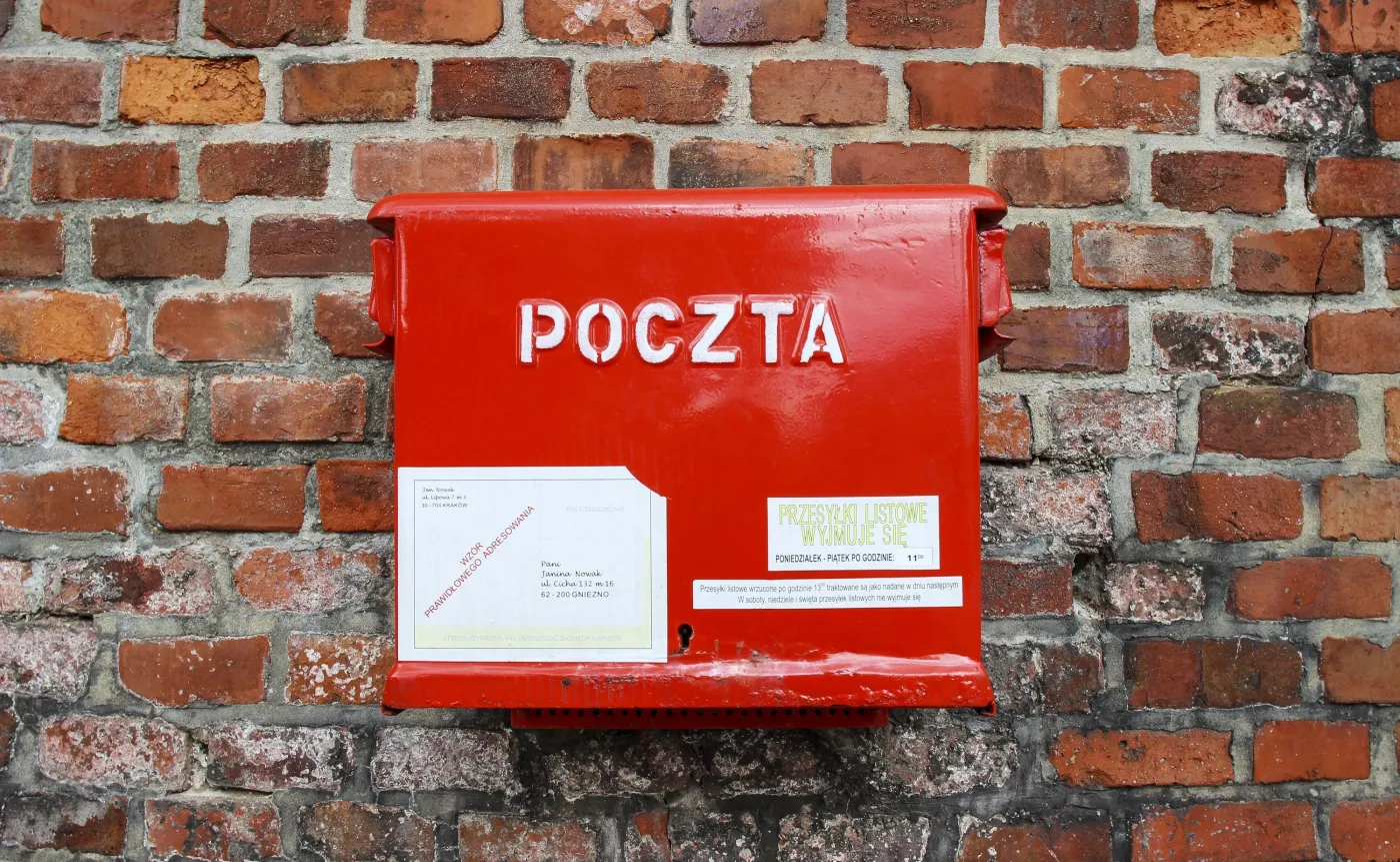 Przenosiny i zwolnienia w Poczcie Polskiej