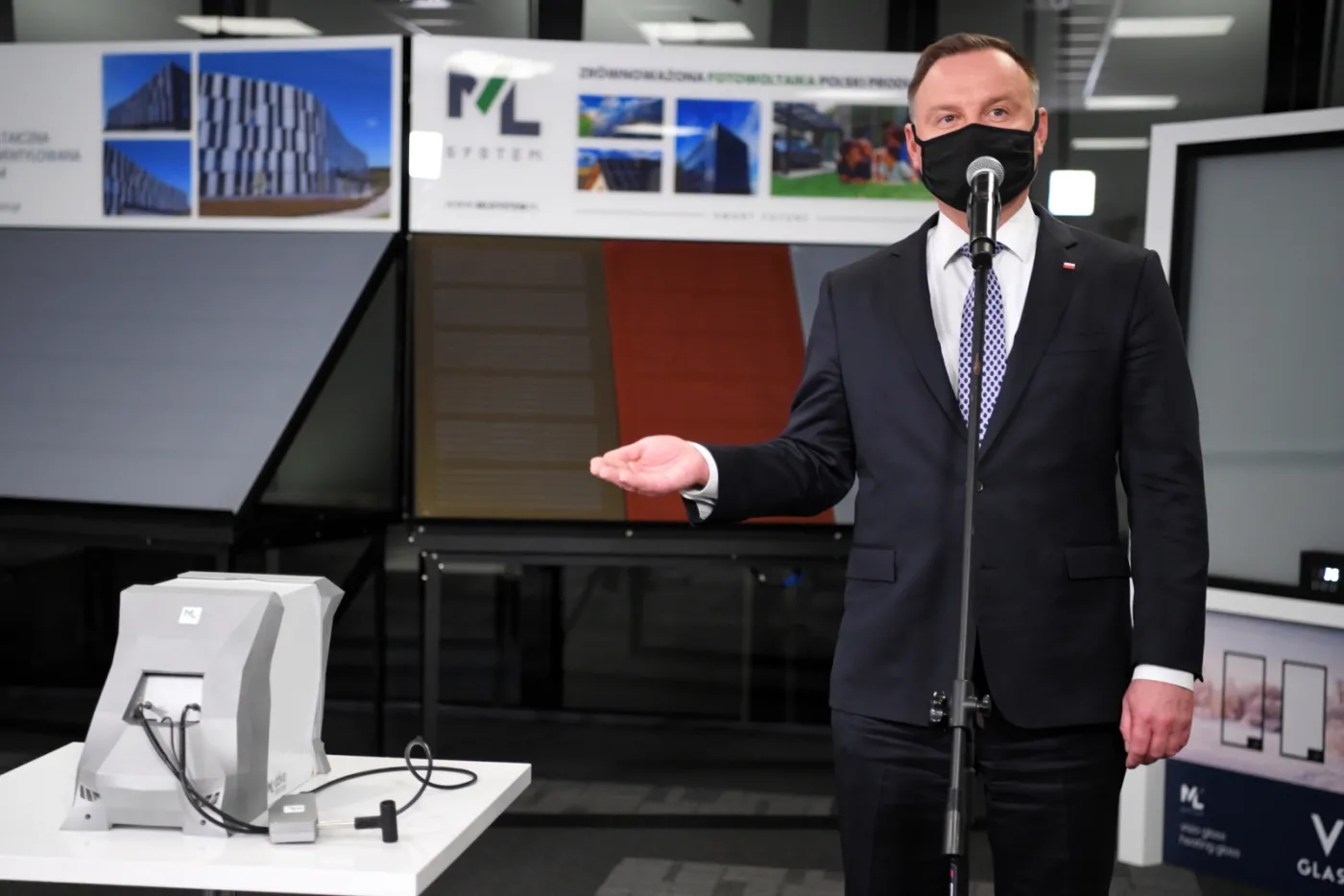 Prezydent wręczył nominacje generalskie