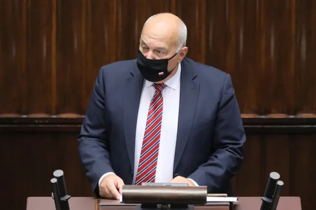 W Sejmie debata nad budżetem 2022 r. "Zaprzeczenie zdrowego rozsądku", "pięć oszustw"
