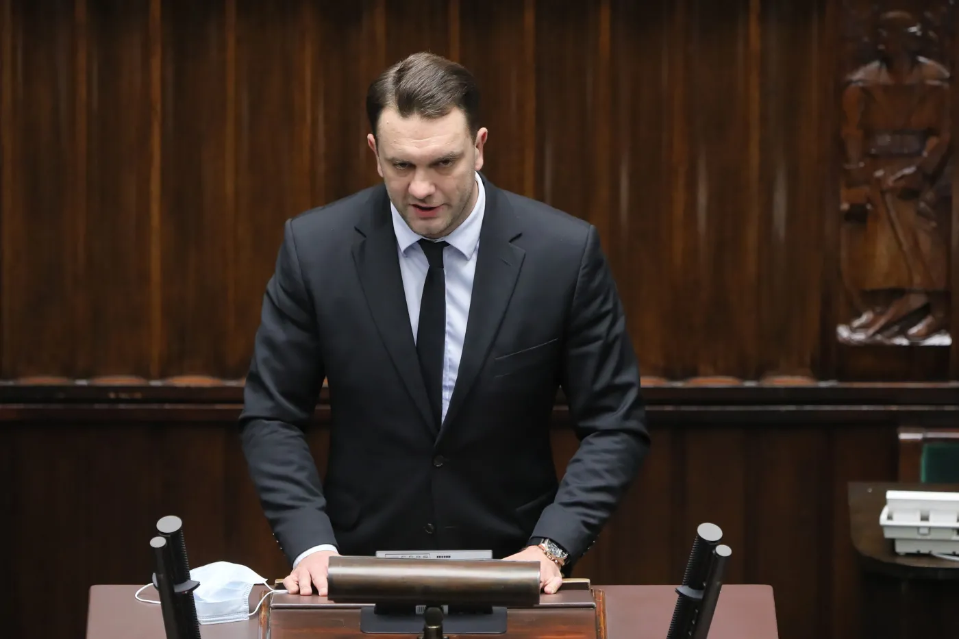 Lewica zawiadamia prokuraturę w sprawie Mejzy po wpisie Gwiazdowskiego o fałszowaniu podpisów