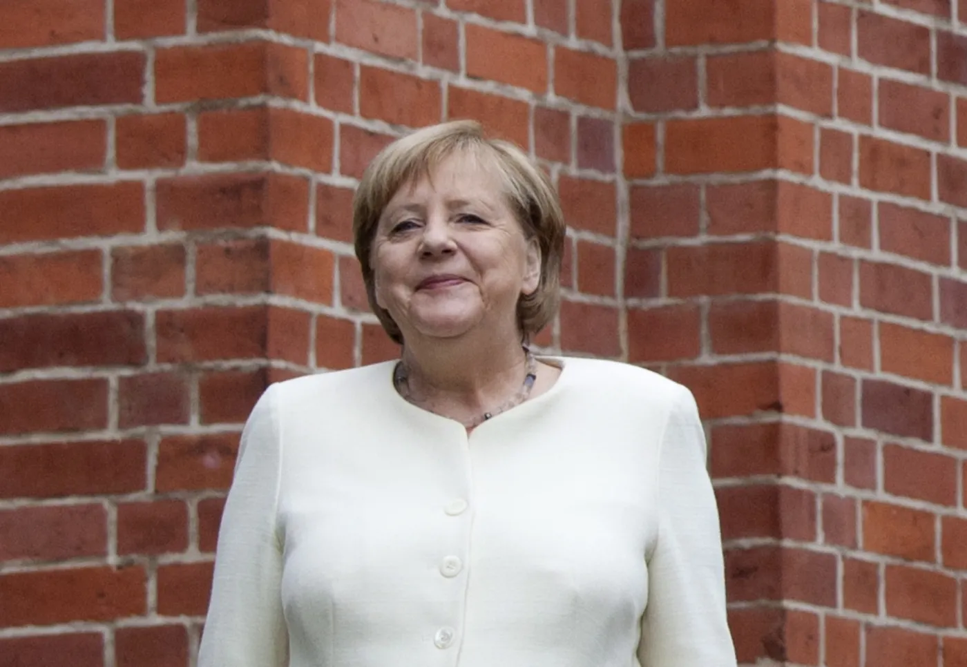 Merkel ciągle milczy na temat dotkliwej porażki chadecji w wyborach