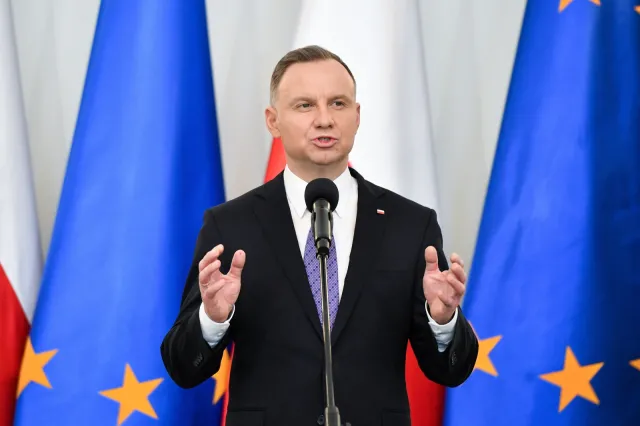 Nowy ranking liderów zaufania CBOS. Prezydent niezmiennie na pierwszym miejscu