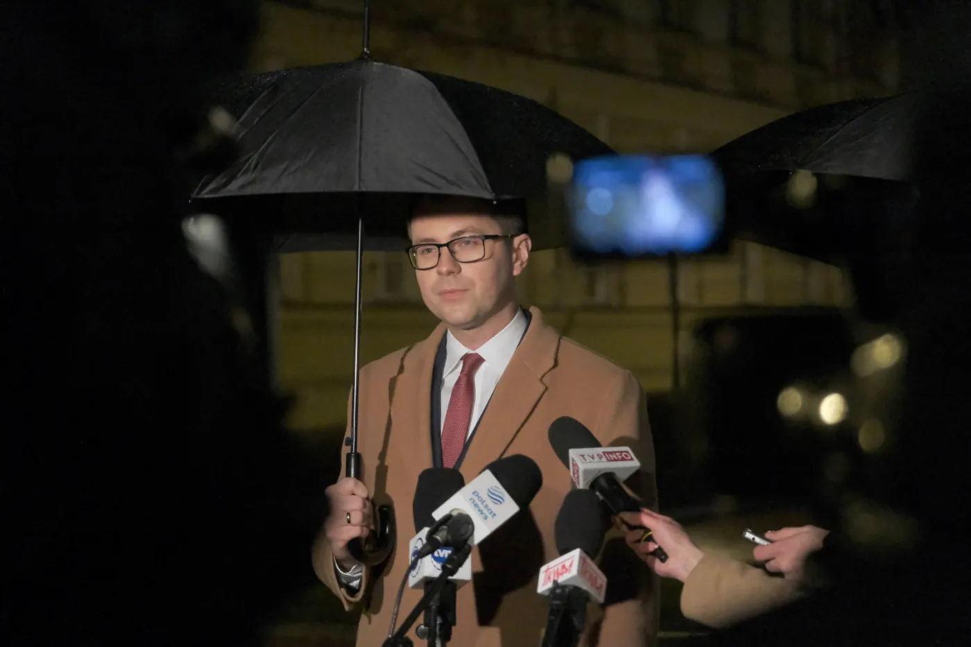 Nowy program mieszkaniowy rządu i ograniczenie spekulacji na rynku mieszkań w jednym projekcie ustawy