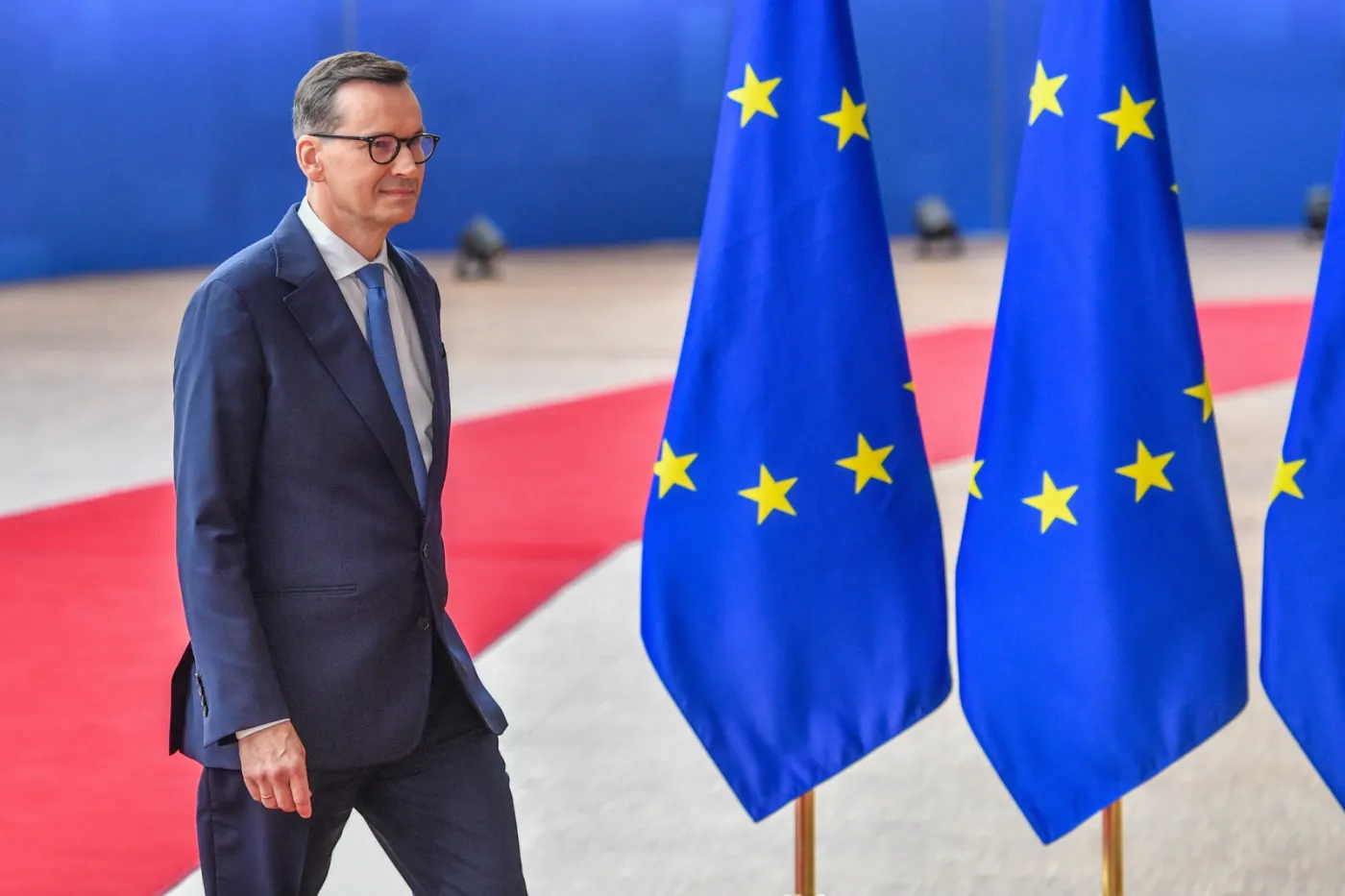 Morawiecki o relokacji migrantów: Jesteśmy gotowi przygotować pozew do TSUE