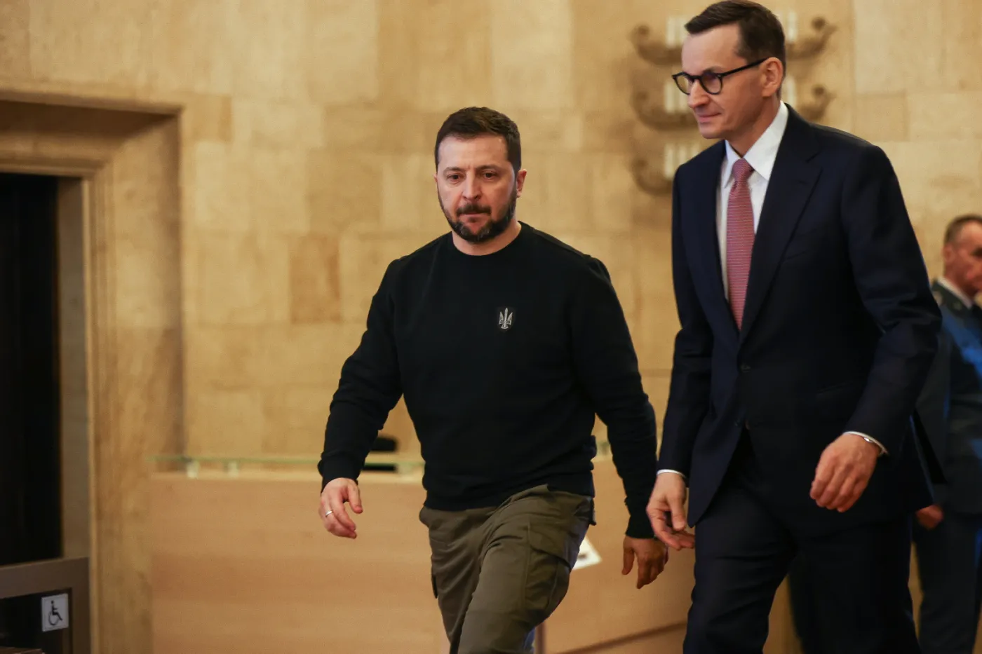 Premier Morawiecki i prezydent Zełenski podpisali list intencyjny ws. dostaw sprzętu obronnego