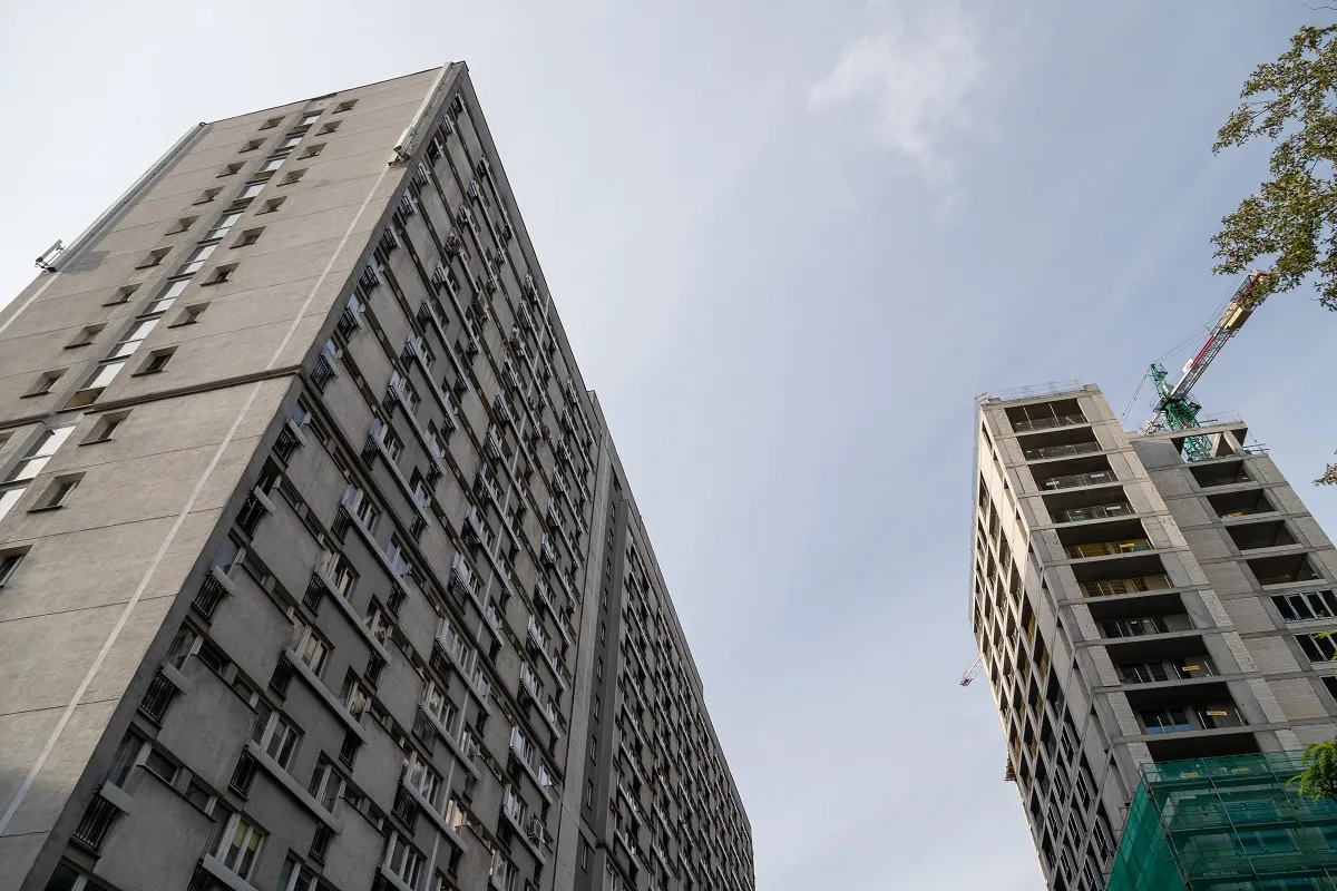 mieszkania rynek mieszkaniowy wtórny nieruchomości osiedle za żelazną bramą warszawa