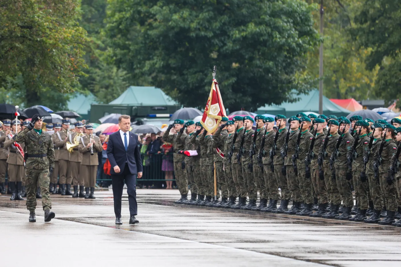 W sobotę 1800 żołnierzy złożyło przysięgę wojskową. "Nigdy w historii WP tylu przyszłych oficerów nie składało przysięgi"