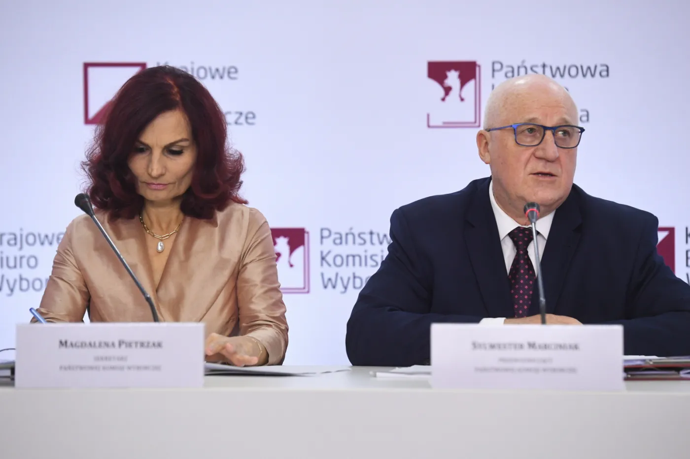 PKW: Najwyższą frekwencję na godz. 17 zanotowano w tzw. obwarzanku warszawskim - 63,21 proc. Gdzie była najniższa?
