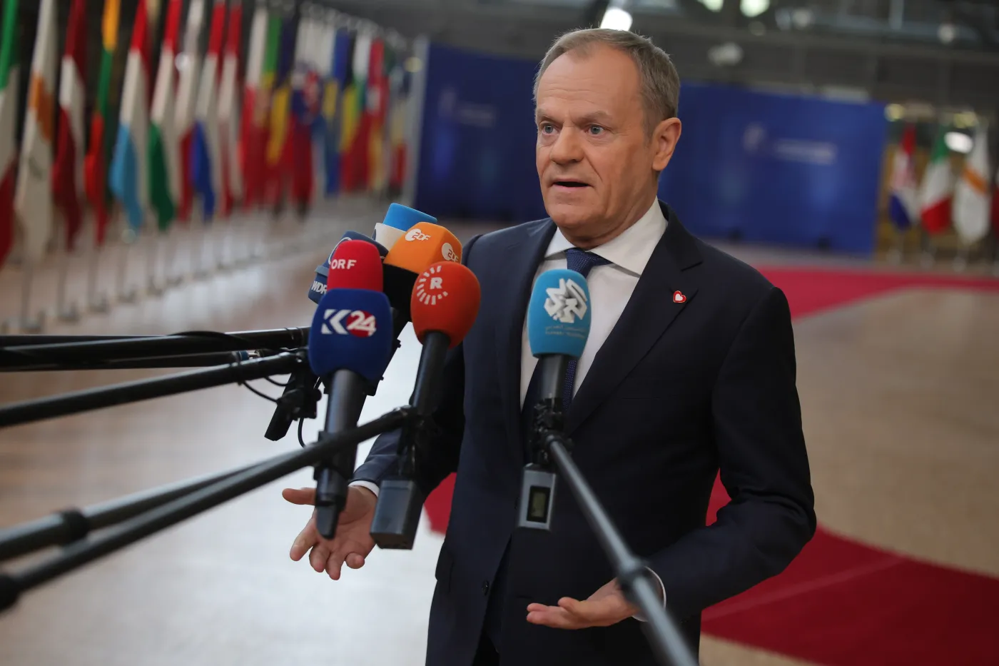 Prezydent zwołał Radzę Gabinetową. Tusk odpowiada