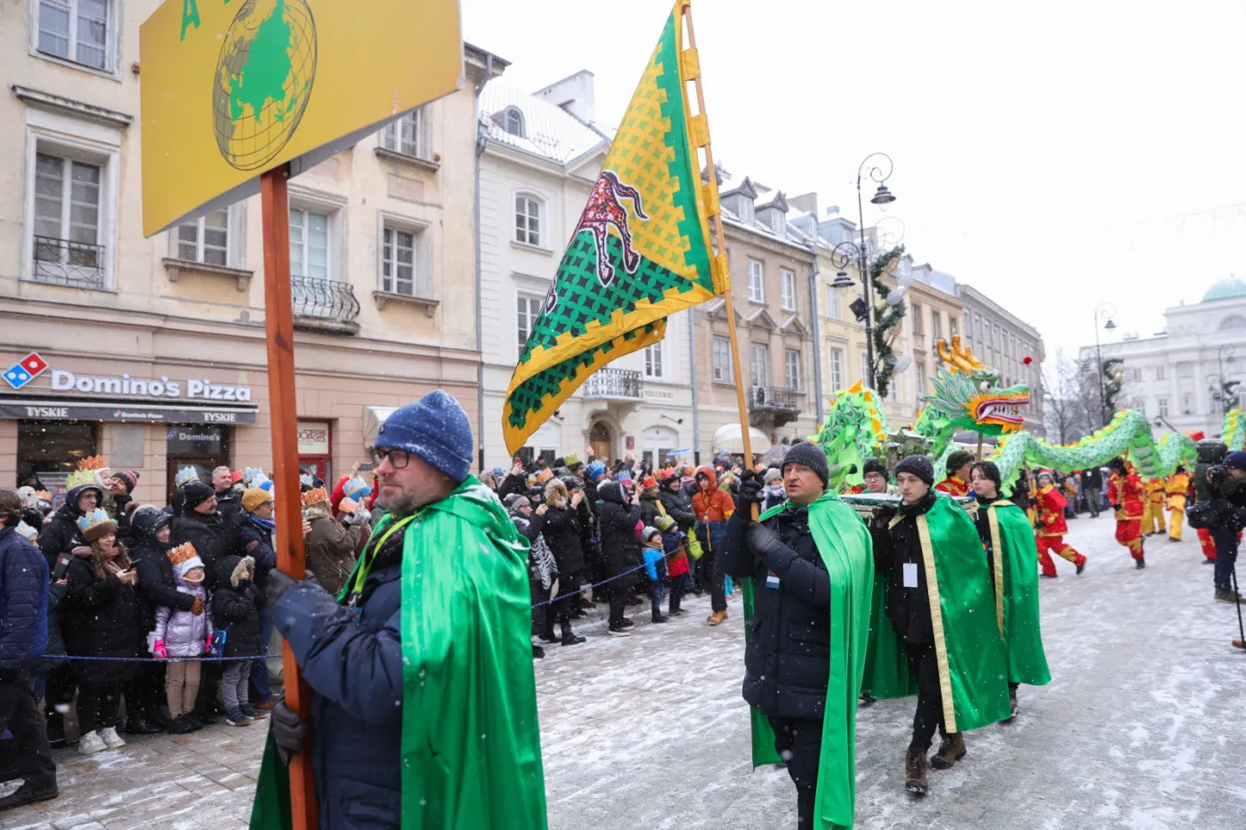 Orszaki Trzech Króli. Tak wyglądają barwne pochody w Polskich miastach [GALERIA]