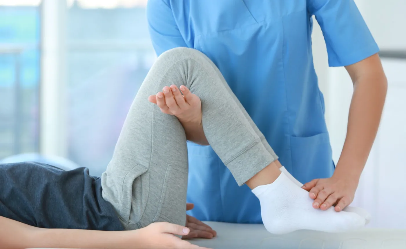 Rehabilitacja po zmianach. Dla kogo nieograniczony dostęp do terapii?