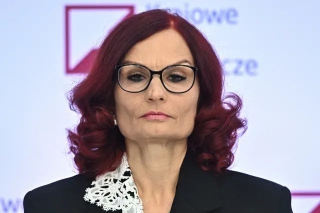 Wybory samorządowe 2024. Wadliwe karty wyborcze? Szefowa KBW informuje