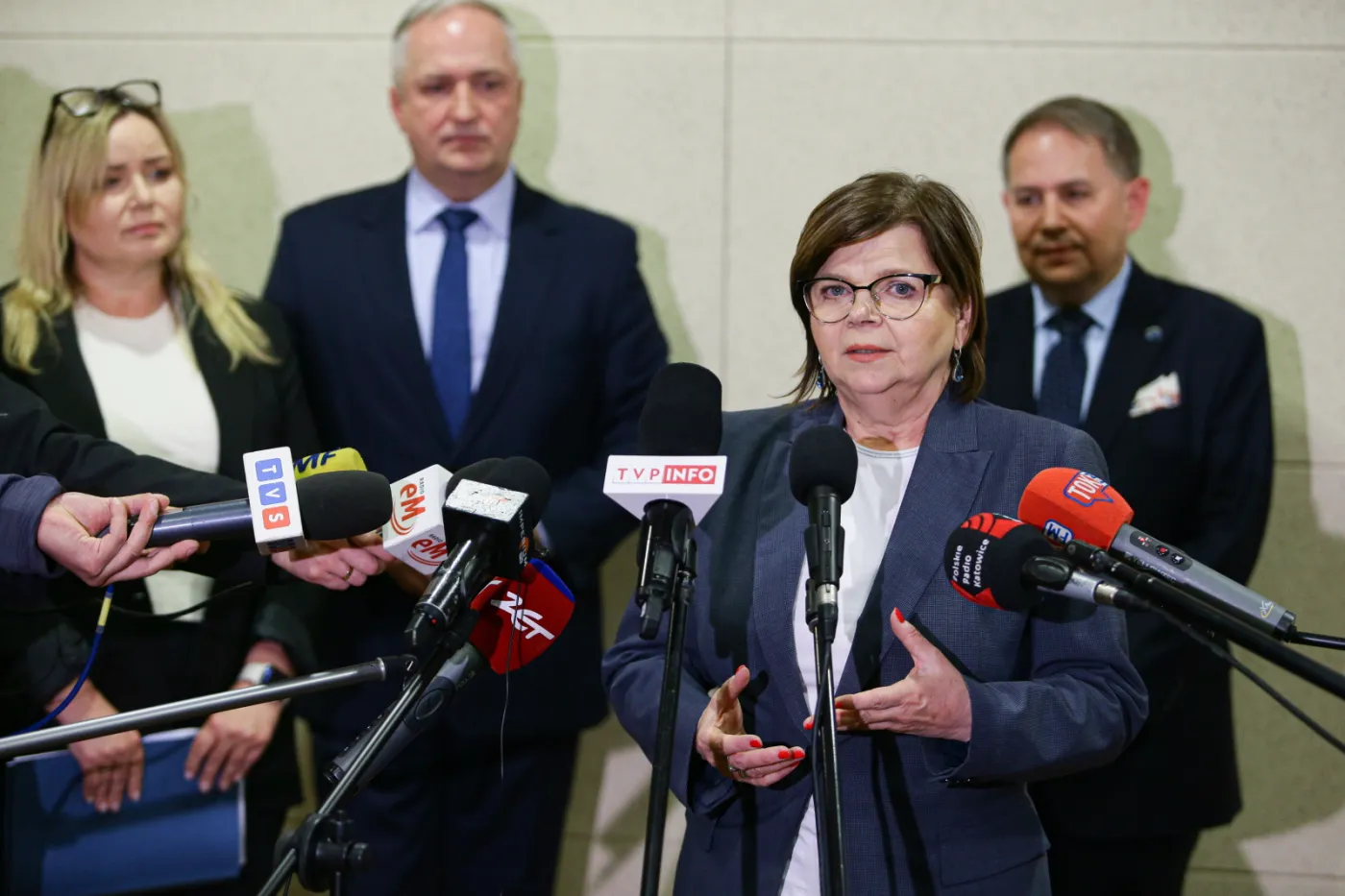 Leszczyna o zmianach w szpitalach: Odziały będą dziennie, zamiast całodobowe